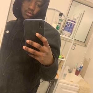 Meet your Posher, Trae